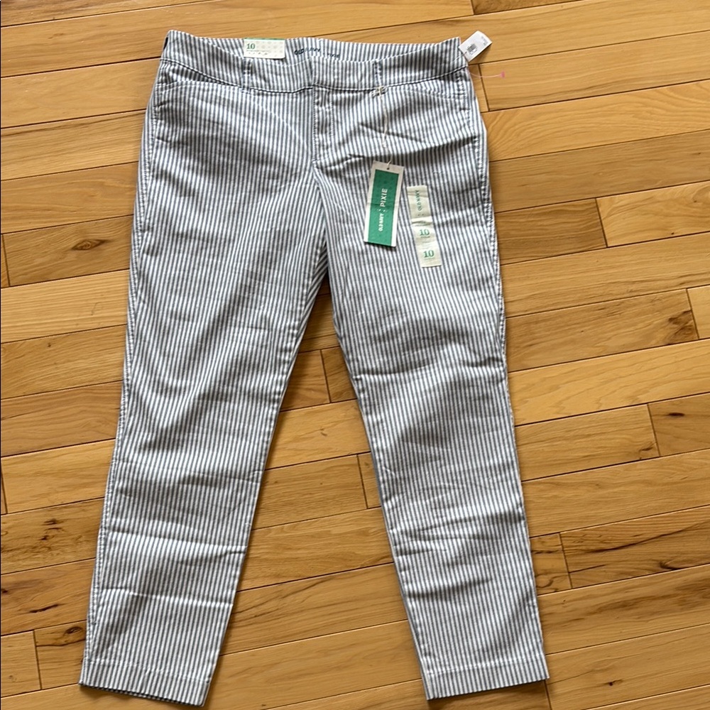 Old Navy Gray Chinos Casual Style